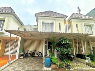 DIJUAL RUMAH CANTIK FULL FURNISH LINGKUNGAN ASRI DI GADING SERPONG (DM100)