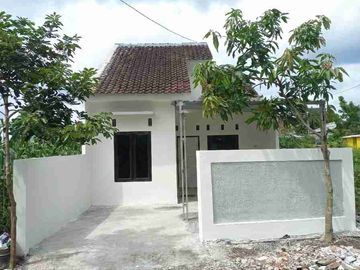 Rumah di Siranda Residence, Wonolopo Mijen Semarang