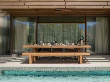 LUXURY VILLA FOR SALE – PERERENAN PRIME LOCATION