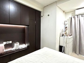 Condominium Green Bay Pluit 2 BR Full Furnished Modern Pasti Suka