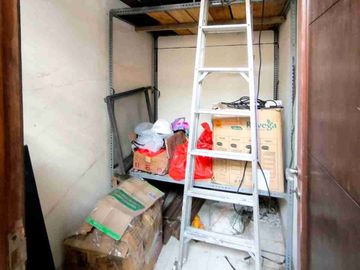 Rumah 2 Lantai Pesona Khayangan Margonda Depok Siap Huni