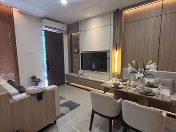 Anza Homes At Malibu Village 1,4Man 3Lantai Type 6 & 7 Sangat Murah di Gading Serpong