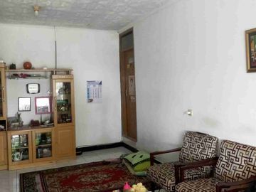 dijual rumah hitung tanah awilingar
