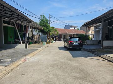 RUMAH MINIMALIS CLUSTER ROYAL LONDON MUTIARA GADING CITY