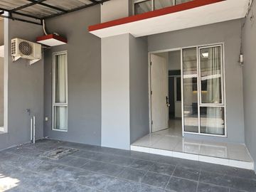 RUMAH MINIMALIS CLUSTER ROYAL LONDON MUTIARA GADING CITY