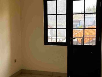 Rumah dijual Jl Gongseng dekat