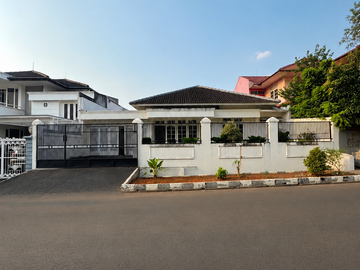 Rumah Homey 1 Lantai Luas & Terawat Dalam Komplek Elit Bukit Cinere Indah
