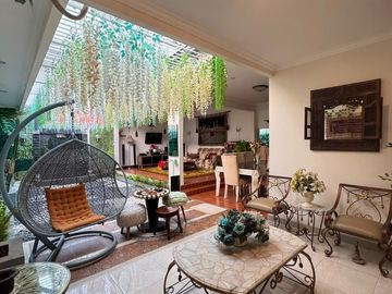 Rumah Homey 1 Lantai Luas & Terawat Dalam Komplek Elit Bukit Cinere Indah