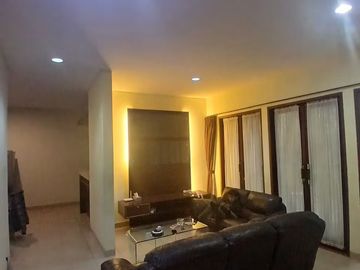 Dijual Rumah villa aktif komplek Resort Dago pakar permai Kabupaten Bandung