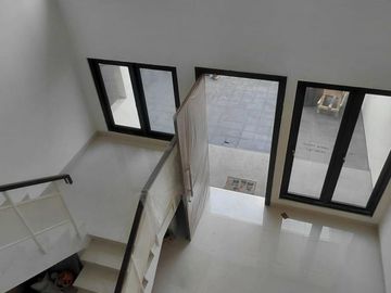 Rumah dijual Taman Alfa Indah Joglo Petukangan Siap Huni Jalan Lebar Lokasi Oks
