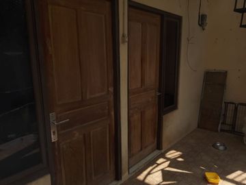 Di sewakan rumah kosan 3 pintu, dalam komplek pondok Pekayon indah, galaxi bekasi