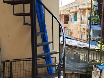 Di sewakan rumah kosan 3 pintu, dalam komplek pondok Pekayon indah, galaxi bekasi