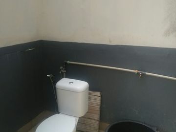 Rumah dan Kost 7 kamar Pondok Kelapa dekat Kalimalang Jatiwaringin