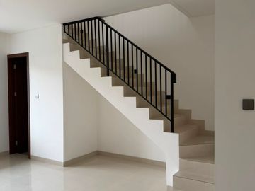 Jual Rumah Baru Siap Huni 2 Lantai di Villa Melati Mas Dekat Tol Serpong, Stasiun Rawa Buntu, Living World Alam Sutera dan Kawasan BSD