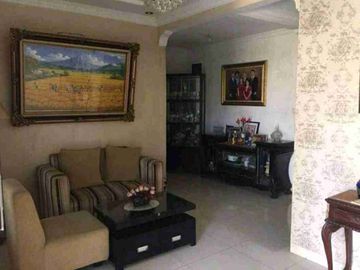 Rumah 2 Lantai Siap Huni, Semifurnished, Bebas Banjir, Lokasi Strategis di Dukuh Zamrud, Bekasi