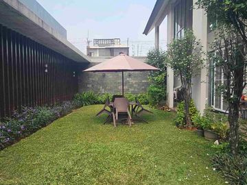 dijual cepat rumah ala villa di Pondok Hijau Golf gading serpong