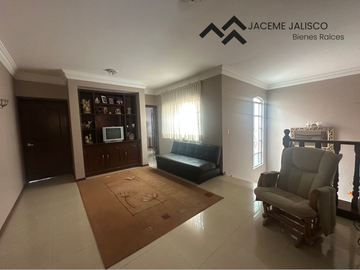 Casa en Venta Bugambilias Primera Sección