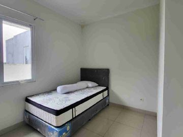 dijual rumah sumarecon bekasi veronia