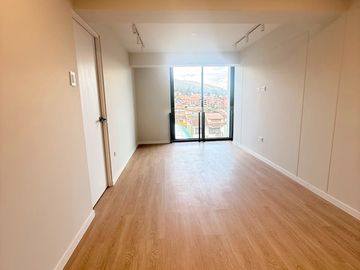 DEPARTAMENTO DE ESTRENO EN VENTA | RESIDENCIAL TERRA Un hogar que refleja elegancia, confort y una inversión con proyección.