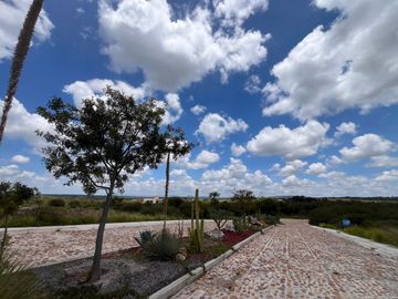 TERRENO DE 800 M² EN VENTA! RESIDENCIAL SAN FRANCISCO, SAN MIGUEL DE ALLENDE.
