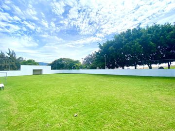 Casa Nueva en Venta en Bosque Real de Santa Anita, Tlajomulco.