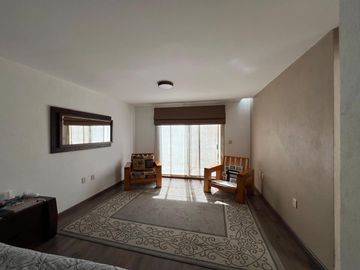 Casa en venta en Vistabella Morelia ✨ 4 recámaras | 🌞 Paneles solares | 🌿 Amplia y equipada
