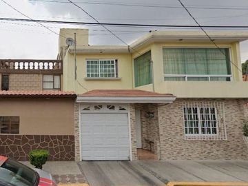 🏡 ¡EXCELENTE OPORTUNIDAD DE INVERSIÓN EN VALLE DE SANTA MÓNICA, TLALNEPANTLA!