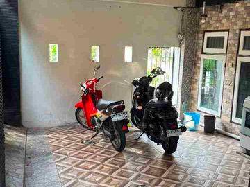 RUMAH SECOND LANTAI II DALUNG PERMAI UNTUK DIJUAL