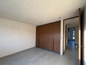 Casa Nueva En Venta – Jesús Del Monte 📍 Fraccionamiento privado con vigilancia 24/7 y amplias áreas verdes ✨ ¡Zona exclusiva y con gran plusvalía