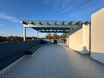 Casa Nueva En Venta – Jesús Del Monte 📍 Fraccionamiento privado con vigilancia 24/7 y amplias áreas verdes ✨ ¡Zona exclusiva y con gran plusvalía