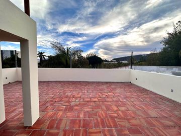 Casa en venta en El Palomar, parte baja