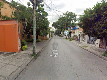 CASA EN VENTA 3 RECAMARAS, AV. CUAUHTEMOC, COLONIA AMATITLAN, CUERNAVACA, MORELOS.