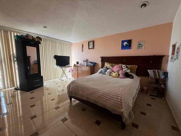 Vista del valle, casa en venta, jardín, salón  de juegos