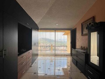 Vista del valle, casa en venta, jardín, salón  de juegos