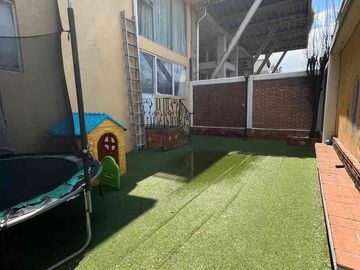 Vista del valle, casa en venta, jardín, salón  de juegos