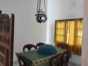 DIJUAL – Rumah Luas + Kos Aktif di Kawasan Taman Siswa, Yogyakarta 🏠🎓✨