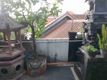 RUMAH SECOND LANTAI II DI DALUNG PERMAI BADUNG BALI