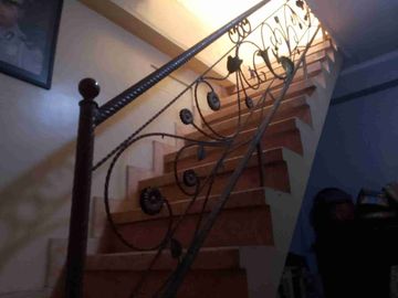 RUMAH SECOND LANTAI II DI DALUNG PERMAI BADUNG BALI