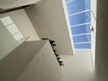 Casa Nueva En Venta – Jesús Del Monte Fraccionamiento privado con vigilancia 24/7 y amplias áreas verdes, ideal para disfrutar en familia.