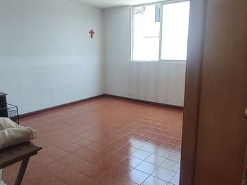 CASA EN VENTA EN ESTRELLAS DEL SUR, CERCANA A PLAZA  ANGELOPOLIS,  PUEBLA, PUEBLA