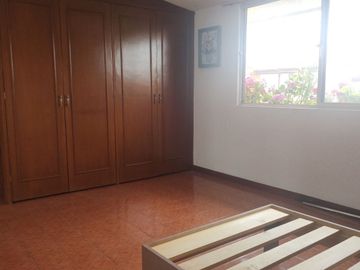 CASA EN VENTA EN ESTRELLAS DEL SUR, CERCANA A PLAZA  ANGELOPOLIS,  PUEBLA, PUEBLA