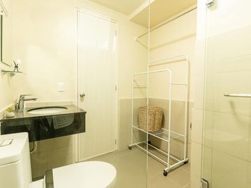 2BR Unit For Rent - The Montane BGC