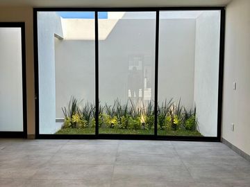 Casa nueva en venta Cañadas del bosque Tres Marías, Fracc. privado con vigilancia, canchas, juegos infantiles, etc