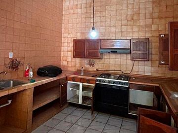 CASA PARA USO COMERCIAL EN RENTA SANTA TERESITA GUADALAJARA