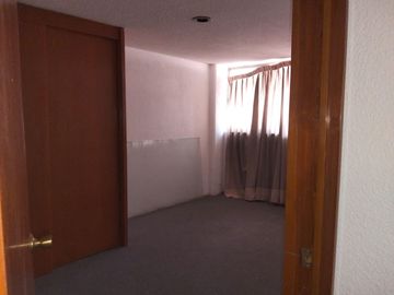 Venta de local comercial en calle Irolo, Col. Zacahuitzco, Alcaldía Benito Juárez CDMX