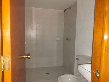 Venta de local comercial en calle Irolo, Col. Zacahuitzco, Alcaldía Benito Juárez CDMX