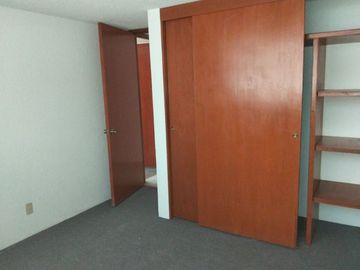 Venta de local comercial en calle Irolo, Col. Zacahuitzco, Alcaldía Benito Juárez CDMX