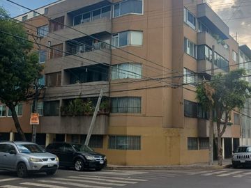 Venta de local comercial en calle Irolo, Col. Zacahuitzco, Alcaldía Benito Juárez CDMX