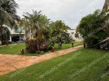 Casa en venta con alberca y seguridad en privada en álamos 1
