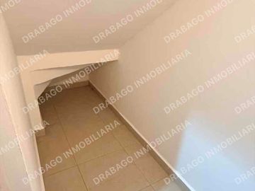 Casa en venta con alberca y seguridad en privada en álamos 1